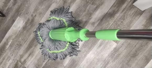 Powerful 360° rotating cleaning.
